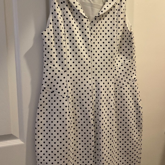 Polkadot dress from Lands’ End - Picture 8 of 8